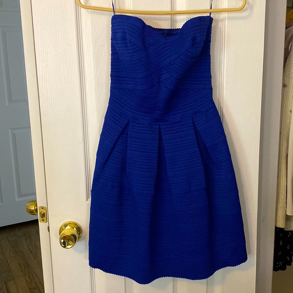 Strapless dress